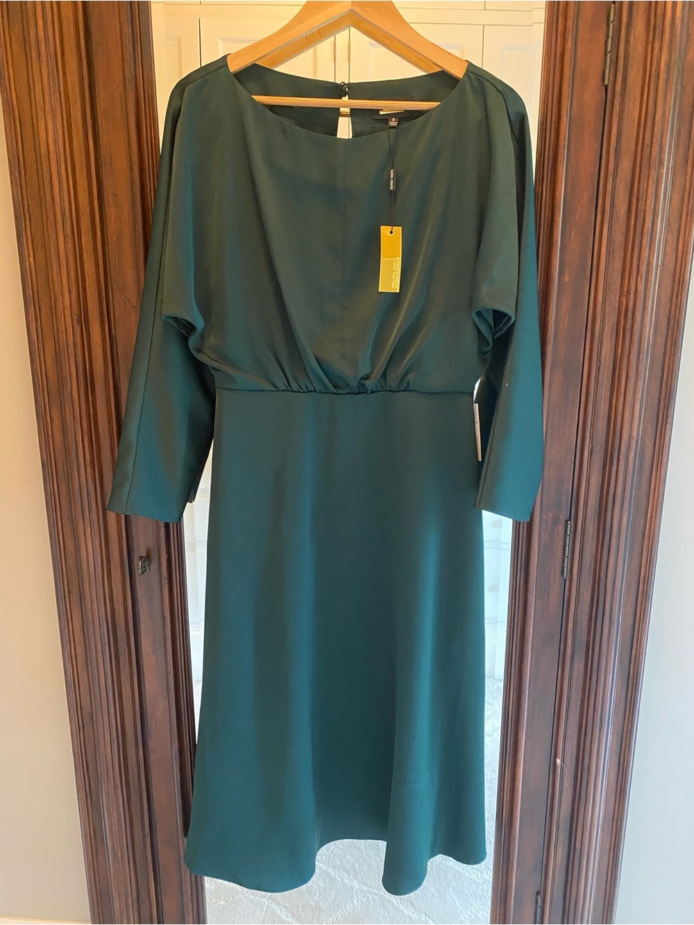 Alexia Admor Deep Emerald Green Long-Sleeve Midi Dress